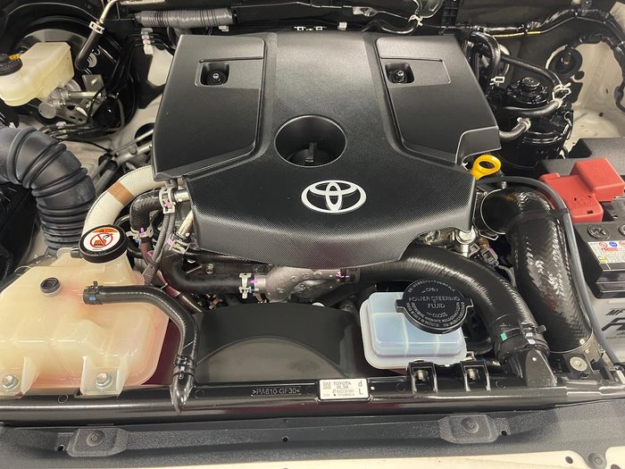 2024 Toyota Hilux SR GUN126R 4X4 Dual Range Glacier White