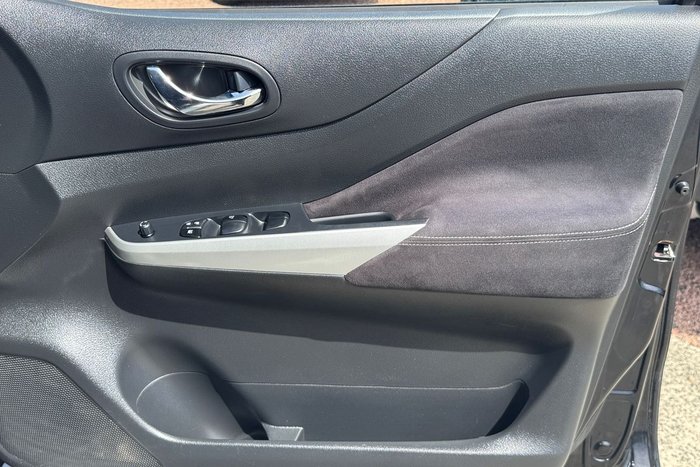 2016 Nissan Navara ST