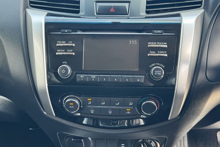 2016 Nissan Navara ST