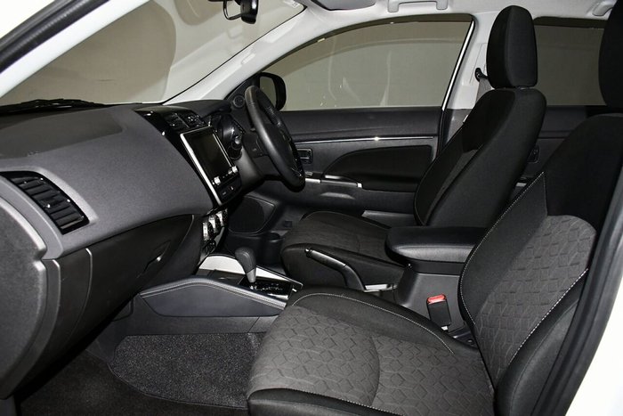 2023 Mitsubishi ASX LS