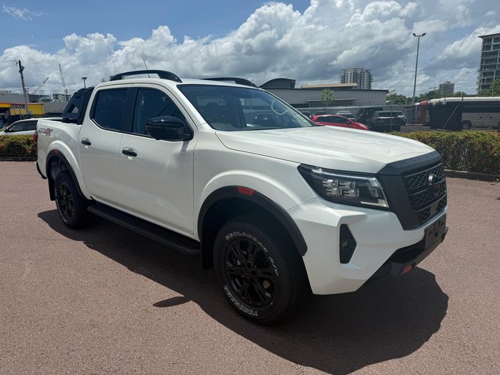 2025 Nissan Navara PRO-4X