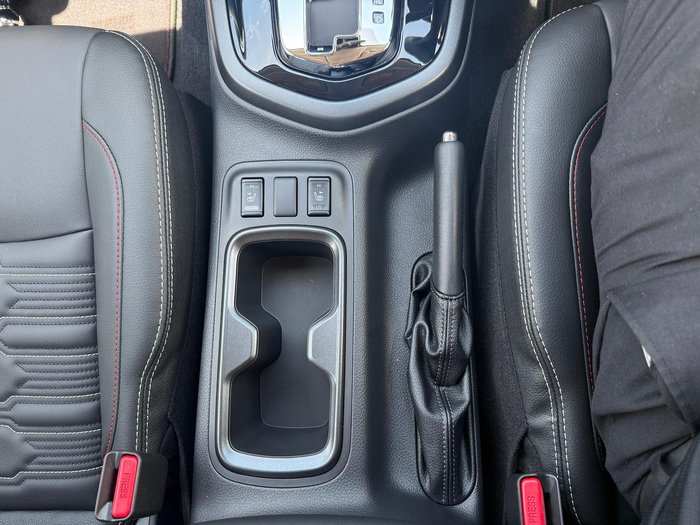 2025 Nissan Navara PRO-4X