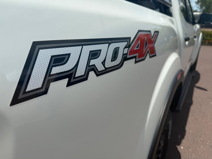 2025 Nissan Navara PRO-4X