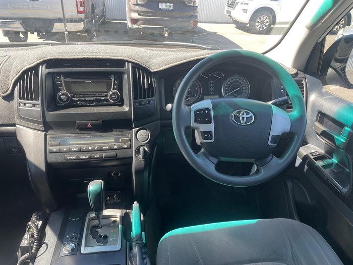2012 Toyota Landcruiser GX VDJ200R MY10 4X4 Constant Powder White