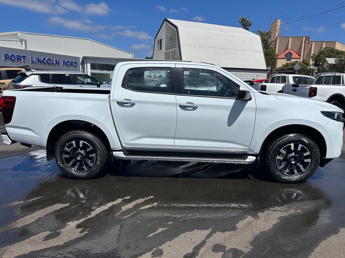 2025 Mazda BT-50 GT