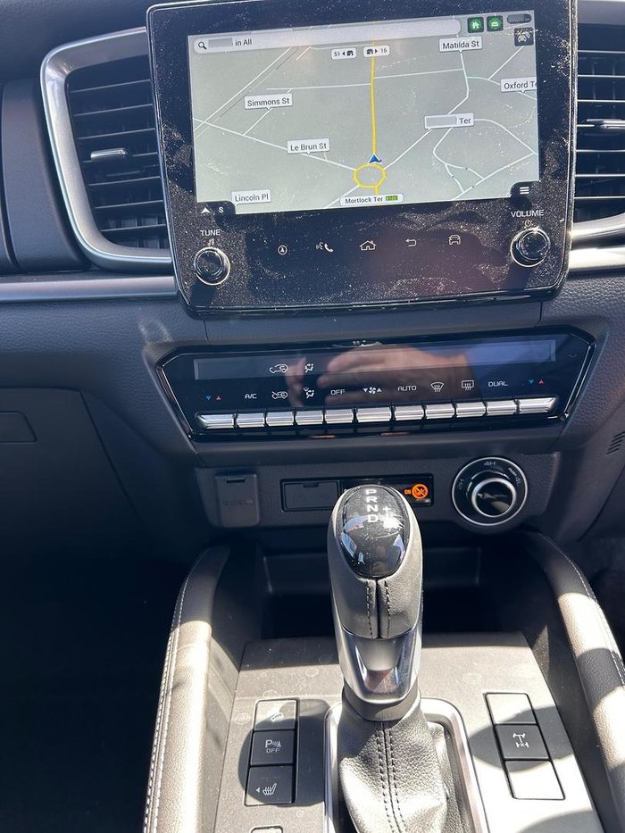 2025 Mazda BT-50 GT