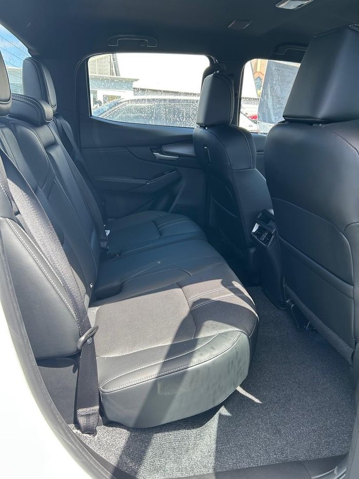2025 Mazda BT-50 GT