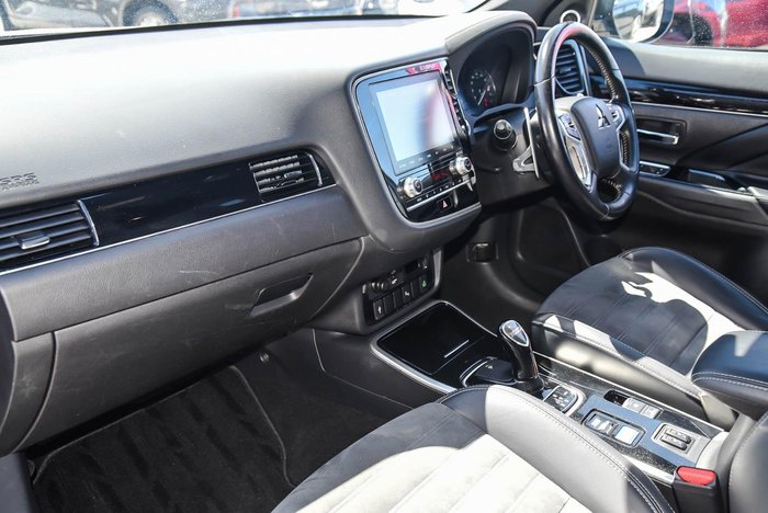 2021 Mitsubishi Outlander PHEV GSR