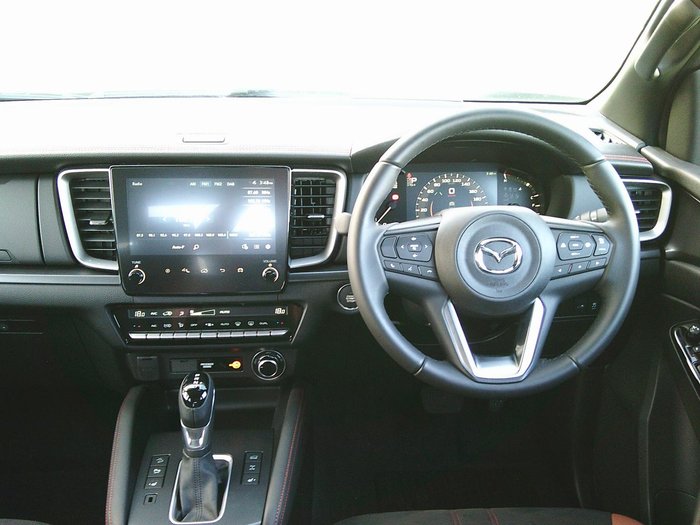 2025 Mazda BT-50 SP