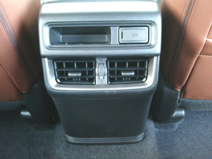 2025 Mazda BT-50 SP