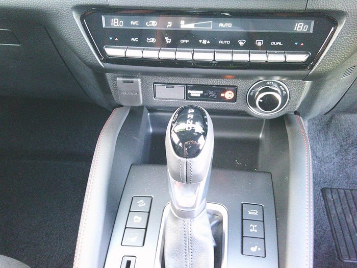 2025 Mazda BT-50 SP