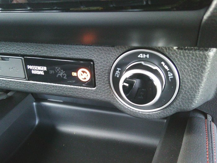 2025 Mazda BT-50 SP