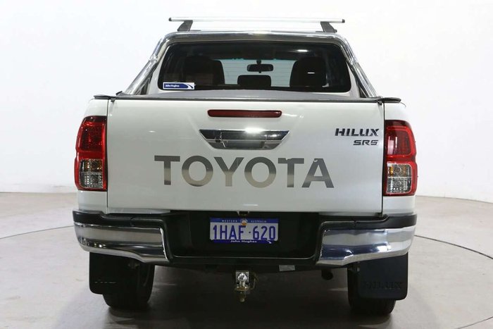 2016 Toyota Hilux SR5