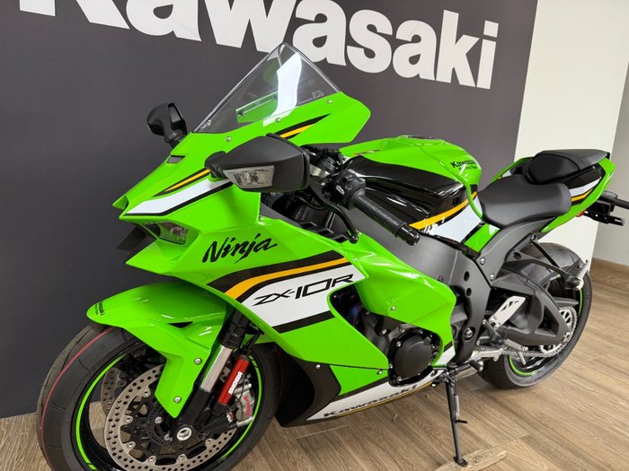 2025 Kawasaki NINJA ZX-10R GREEN