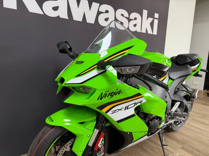 2025 Kawasaki NINJA ZX-10R GREEN
