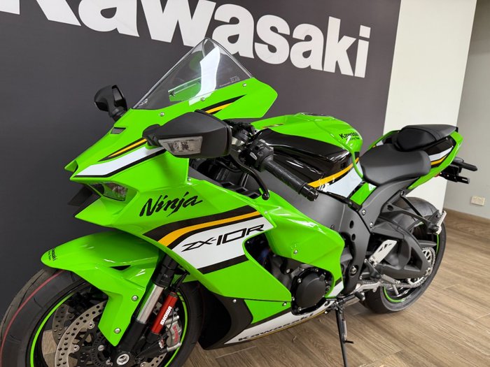 2025 Kawasaki NINJA ZX-10R GREEN
