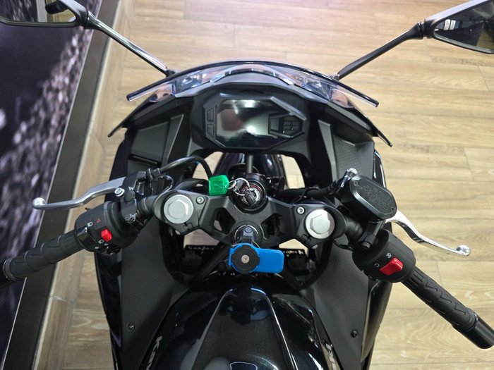 2024 Kawasaki NINJA 500 Black