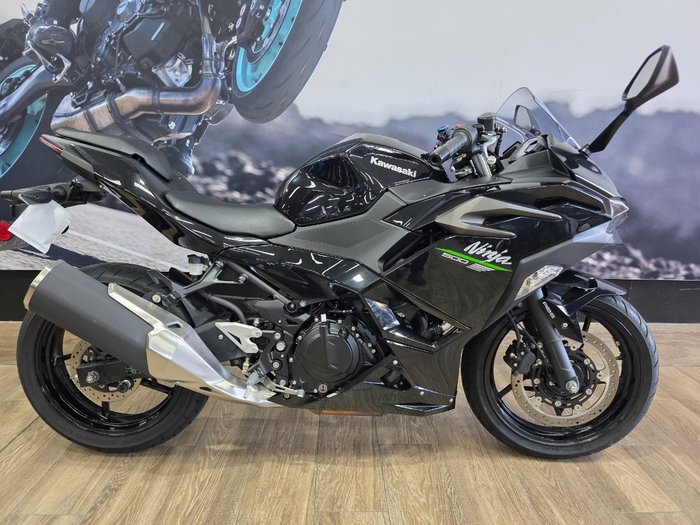 2024 Kawasaki NINJA 500 Black