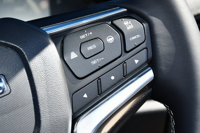 2025 Isuzu D-MAX LS-U