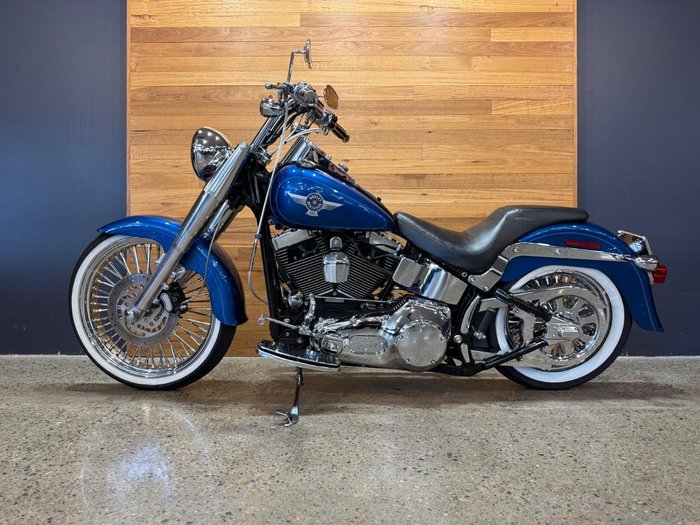 2005 Harley-davidson FLSTFI FAT BOY Blue