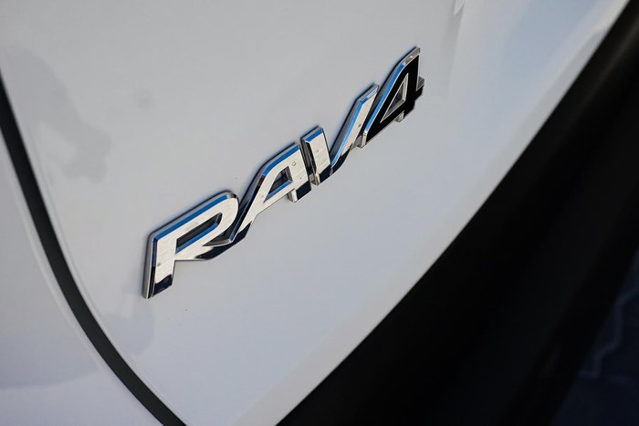 2021 Toyota RAV4 GX