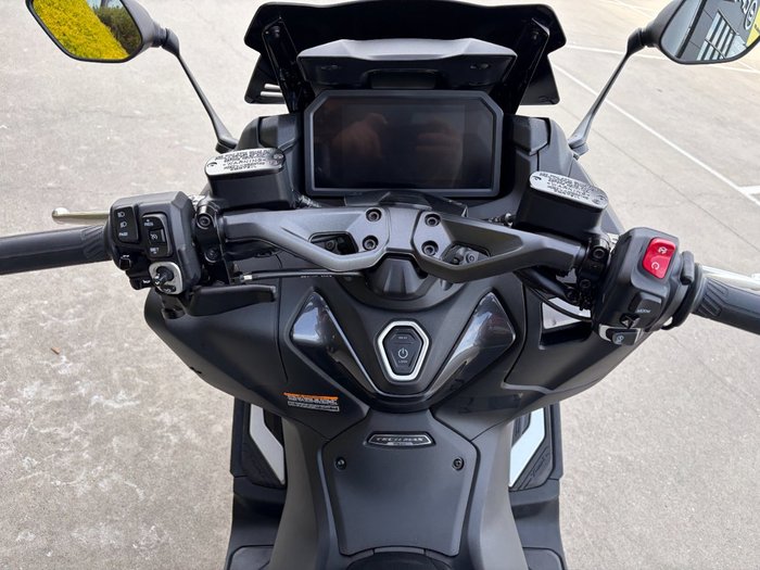 2023 Yamaha TMAX 560 (ABS)