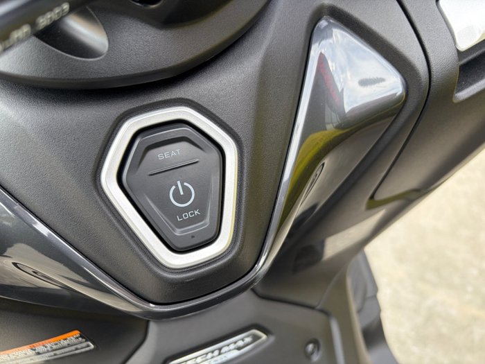 2023 Yamaha TMAX 560 (ABS)