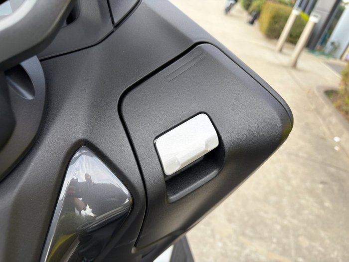 2023 Yamaha TMAX 560 (ABS)