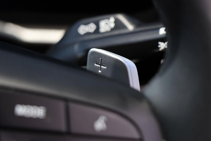 2025 Kia Sportage HEV SX