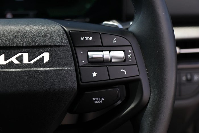 2025 Kia Sportage HEV SX