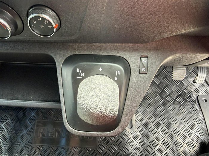 2022 Renault Master Pro 110kW X62 Phase 2 MY22 Mineral White