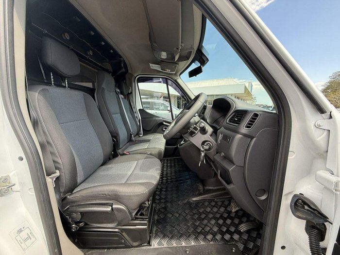 2022 Renault Master Pro 110kW X62 Phase 2 MY22 Mineral White