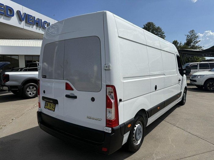 2022 Renault Master Pro 110kW X62 Phase 2 MY22 Mineral White