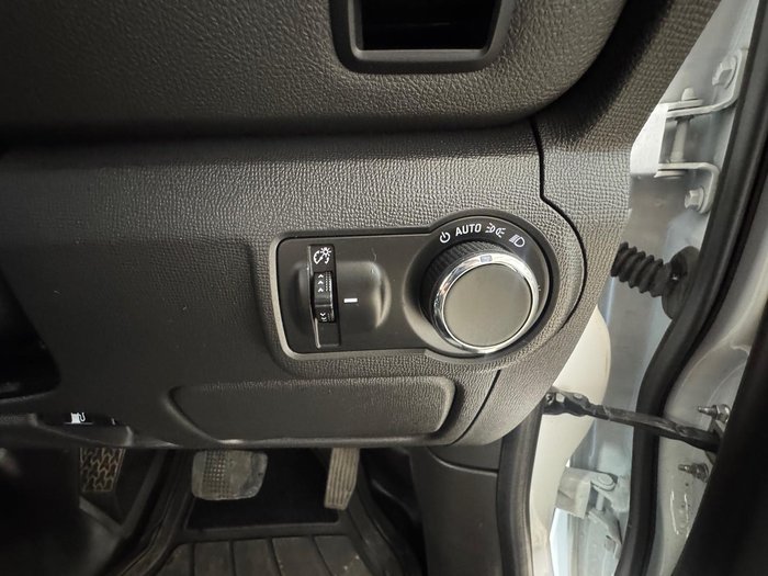 2019 Holden Colorado LS