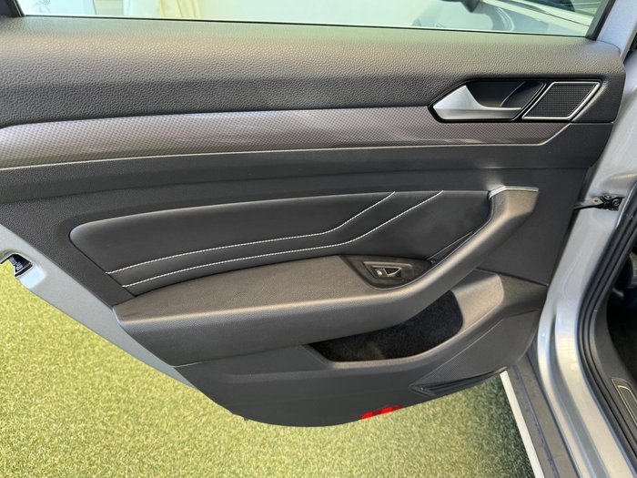 2022 Volkswagen Passat Alltrack 162TSI