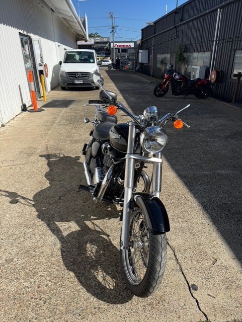 2006 Triumph AMERICA Black