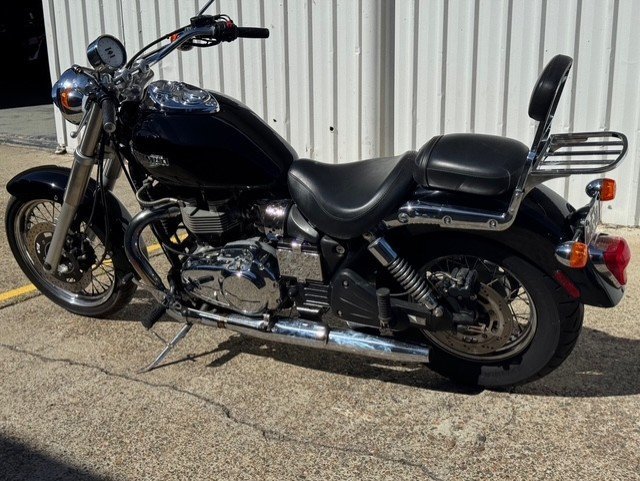 2006 Triumph AMERICA Black