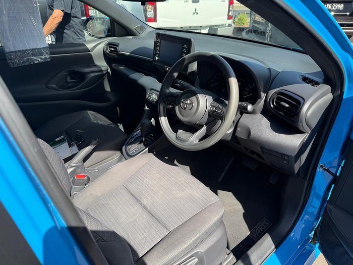 2021 Toyota Yaris Ascent Sport