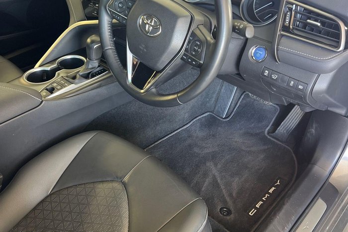 2022 Toyota Camry SX