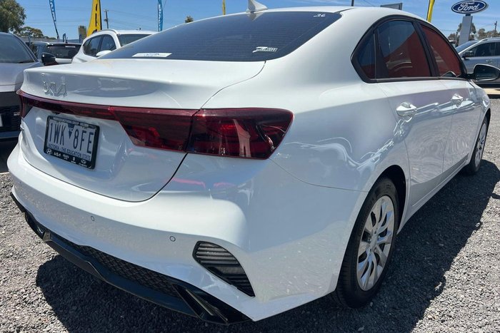 2022 Kia Cerato S
