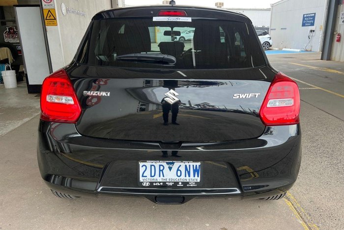 2020 Suzuki Swift GL Navigator