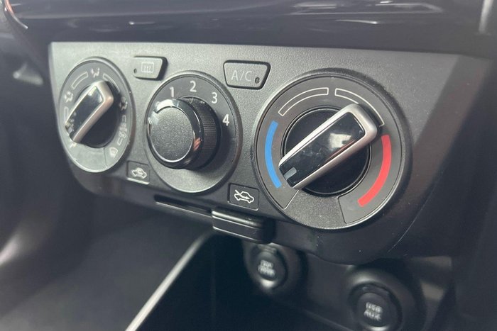 2020 Suzuki Swift GL Navigator