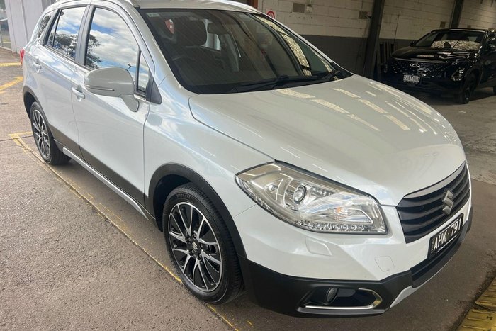 2015 Suzuki S-Cross GLX