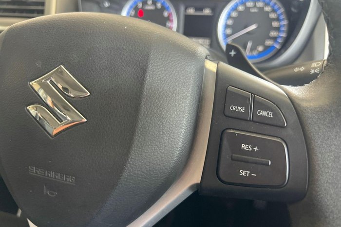 2015 Suzuki S-Cross GLX