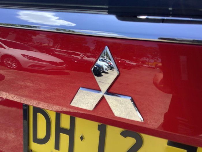 2020 Mitsubishi Outlander ES