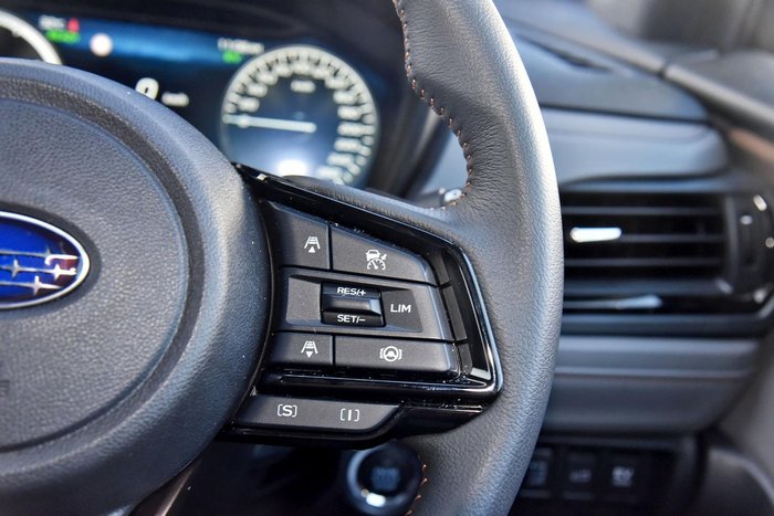 2025 Subaru Forester Hybrid Sport S6 MY26 AWD Crystal White