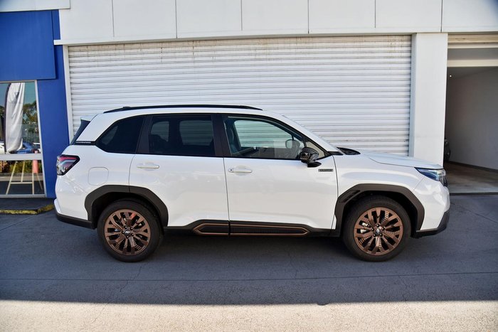 2025 Subaru Forester Hybrid Sport S6 MY26 AWD Crystal White