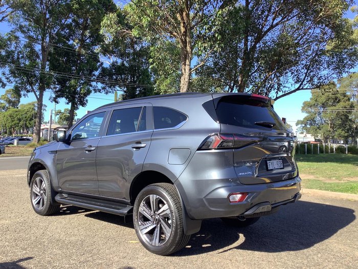 2025 Isuzu MU-X LS-T