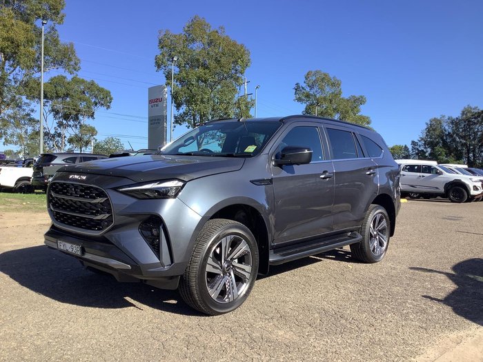 2025 Isuzu MU-X