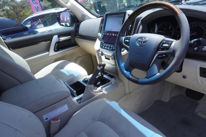 2020 Toyota Landcruiser Sahara